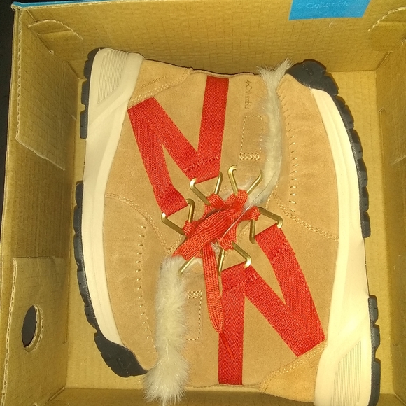 Columbia Maragal Mid WP,  Elk/Red Canyon - Picture 3 of 5